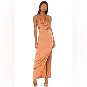 Superdown Farah Satin Maxi Dress
Strapless Dress in Copper size small